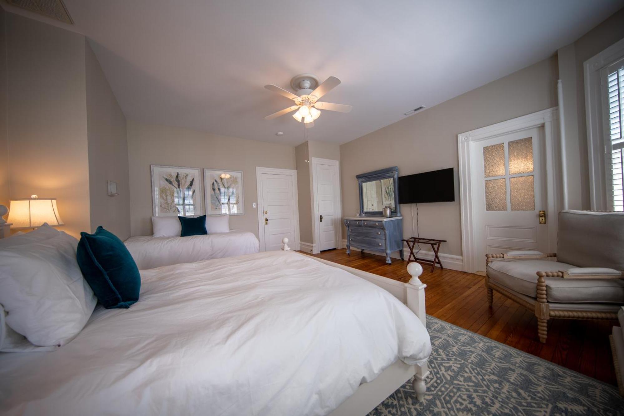The Edenton Collection-Captain'S Quarters Inn Zimmer foto